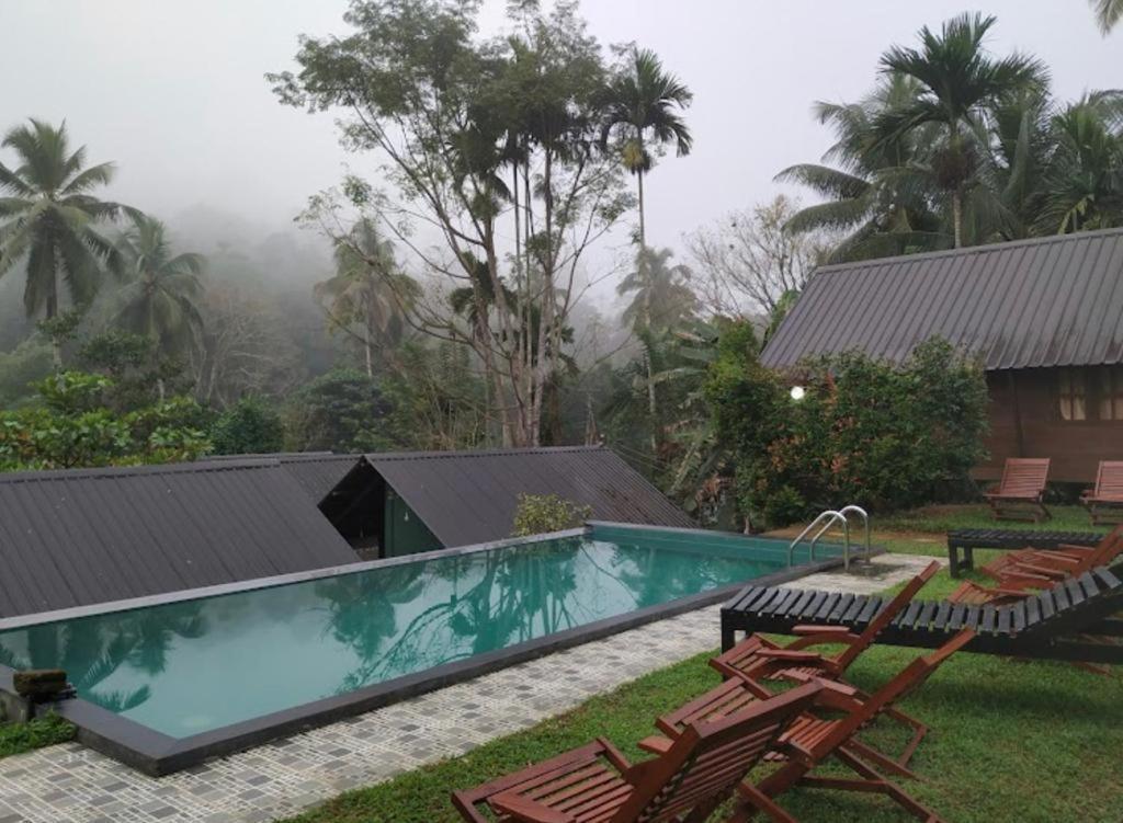 Sinharaja Forest Sanctuary Deniyaya Exterior photo